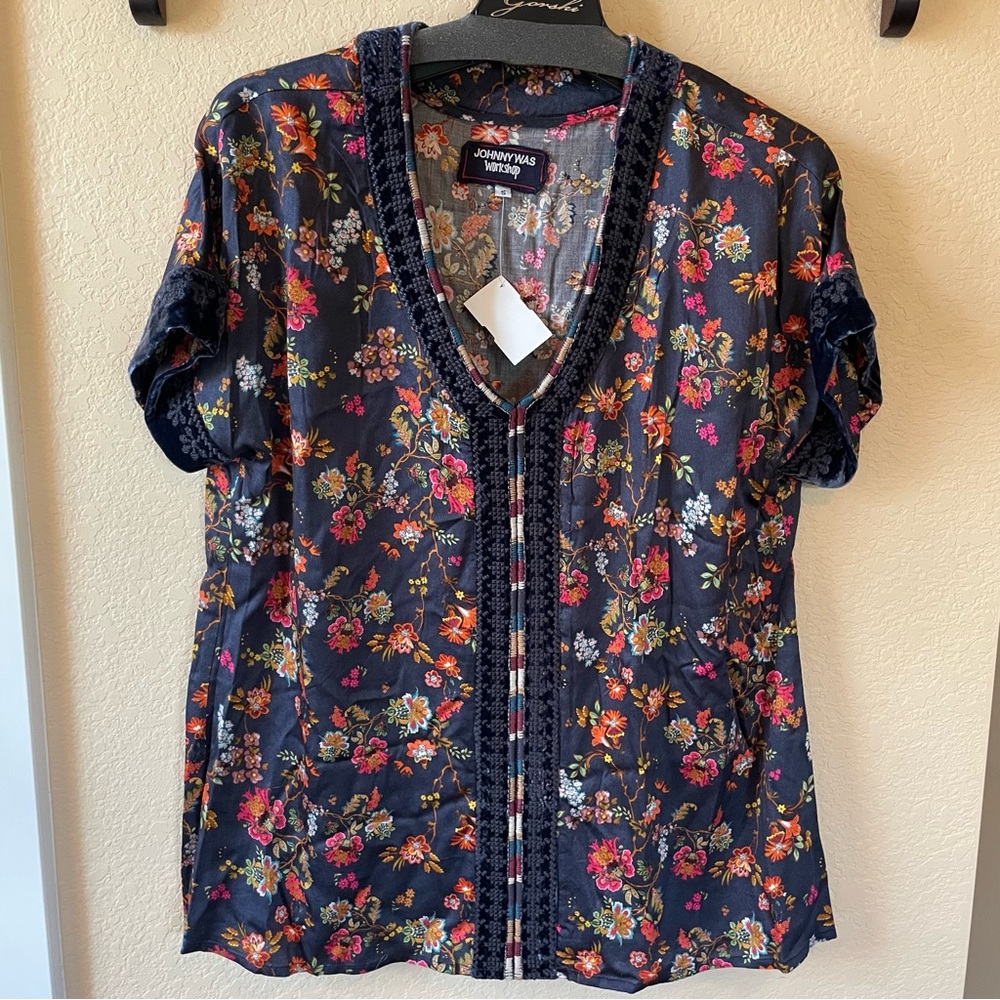NWT Johnny Was Dressy Tee